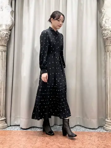 GRACE CONTINENTAL The Banquet 関谷　真琴 コーディネート画像