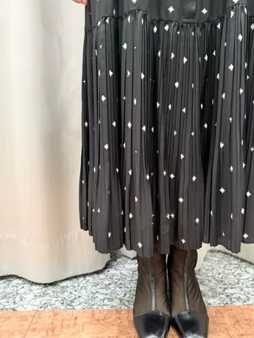 GRACE CONTINENTAL The Banquet 関谷　真琴 コーディネート画像