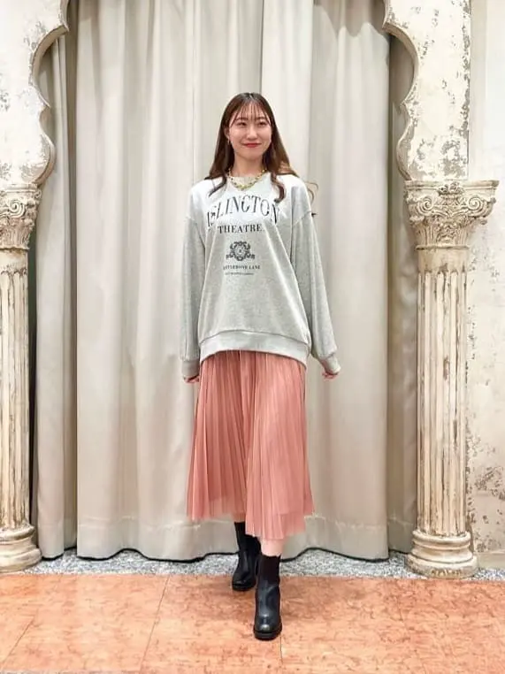 GRACE CONTINENTAL The Banquet 遠藤　みずき コーディネート画像