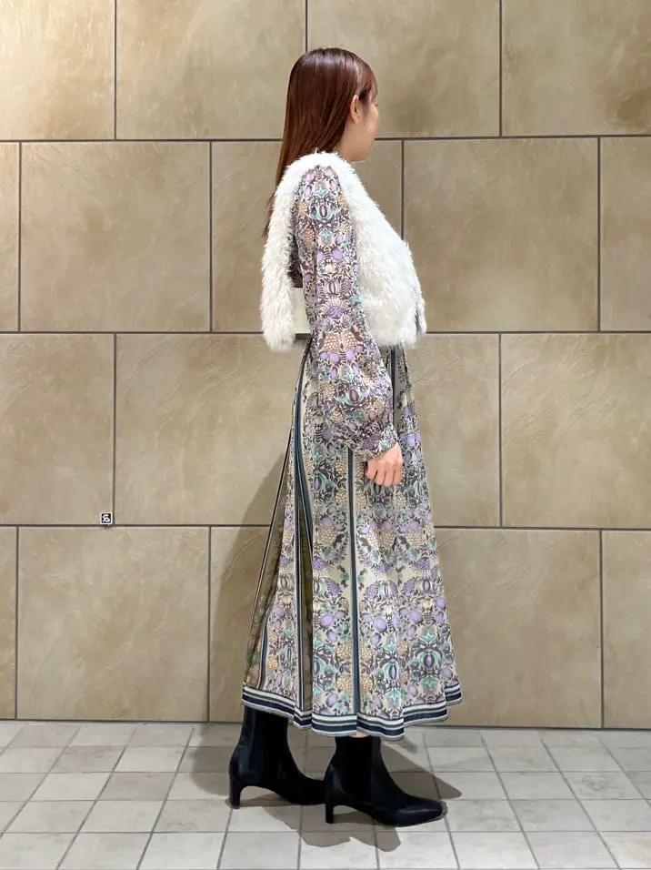 GRACE CONTINENTAL The Banquet 赤坂 梨来 コーディネート画像