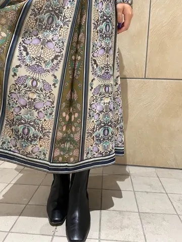 GRACE CONTINENTAL The Banquet 赤坂 梨来 コーディネート画像