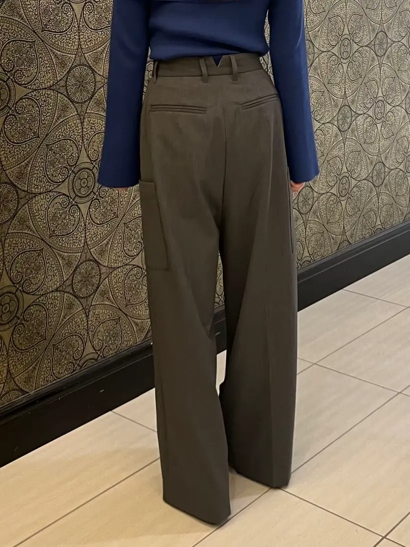 GRACE CONTINENTAL The Banquet 赤坂 梨来 コーディネート画像