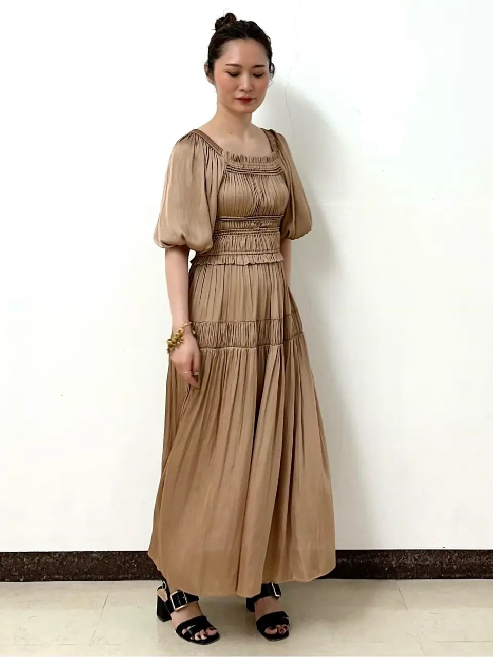 GRACE CONTINENTAL The Banquet Kogane. コーディネート画像