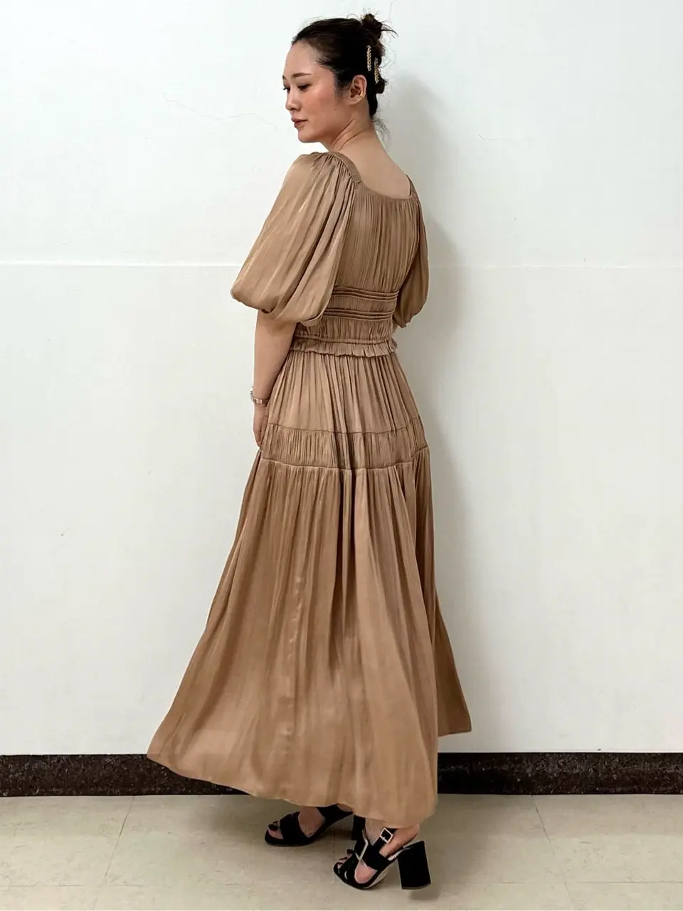 GRACE CONTINENTAL The Banquet Kogane. コーディネート画像