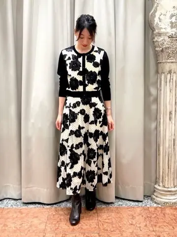 GRACE CONTINENTAL The Banquet eri コーディネート画像