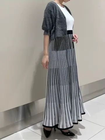 GRACE CONTINENTAL The Banquet Ezawa.M コーディネート画像