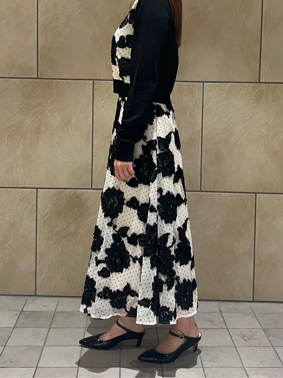 GRACE CONTINENTAL The Banquet 赤坂 梨来 コーディネート画像