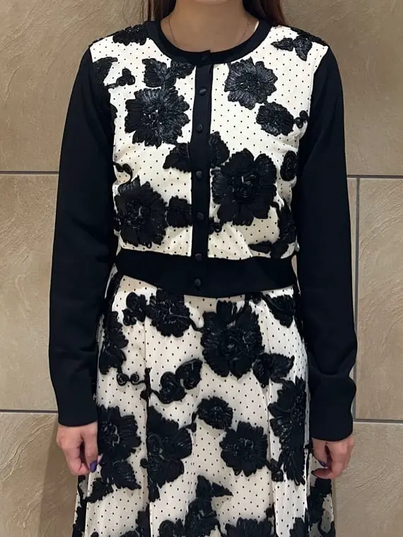 GRACE CONTINENTAL The Banquet 赤坂 梨来 コーディネート画像