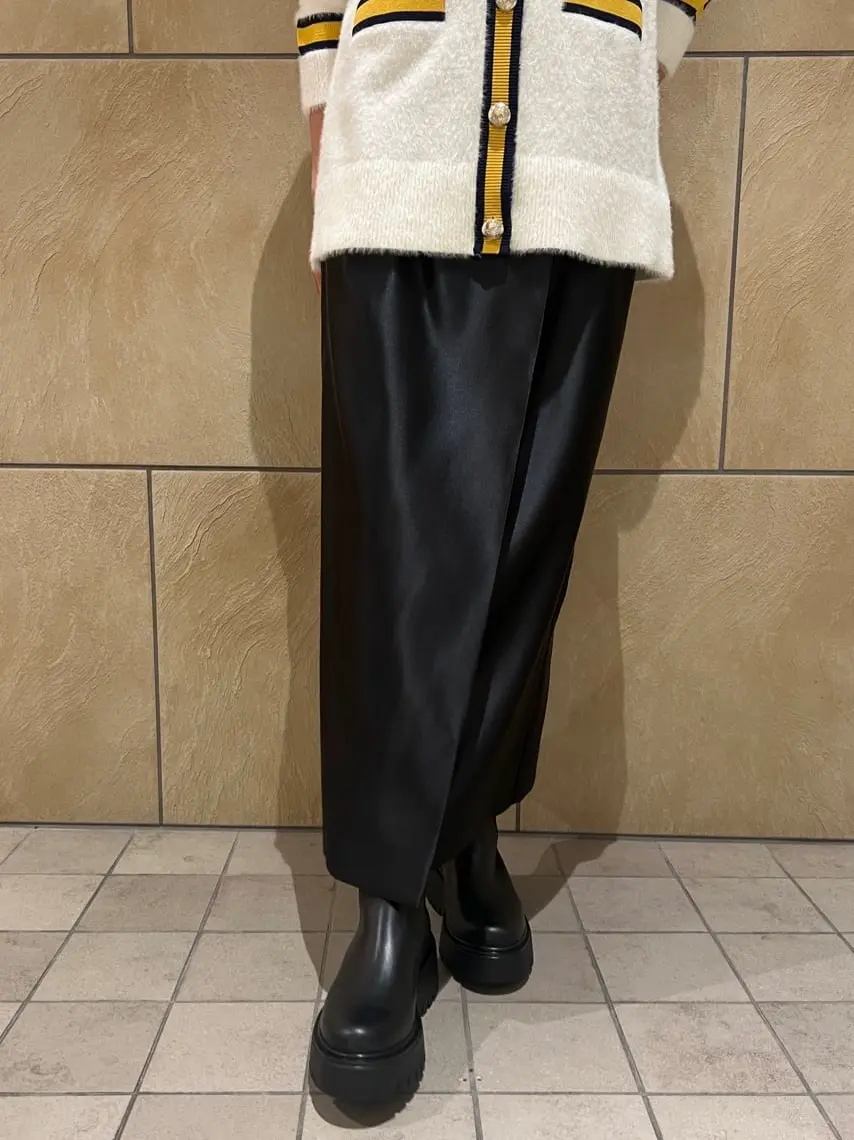 GRACE CONTINENTAL The Banquet 赤坂 梨来 コーディネート画像