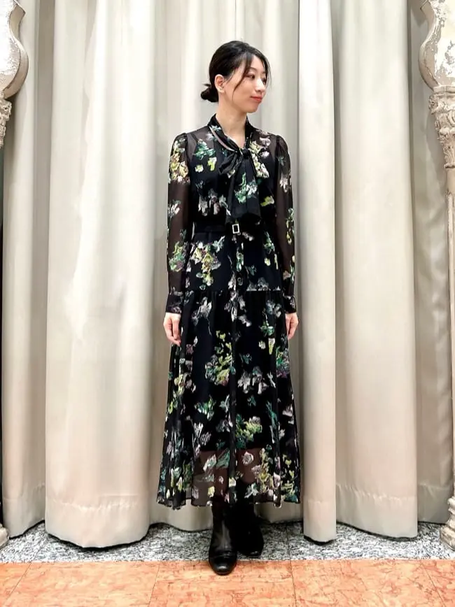 GRACE CONTINENTAL The Banquet eri コーディネート画像