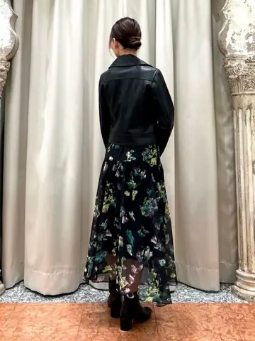 GRACE CONTINENTAL The Banquet eri コーディネート画像