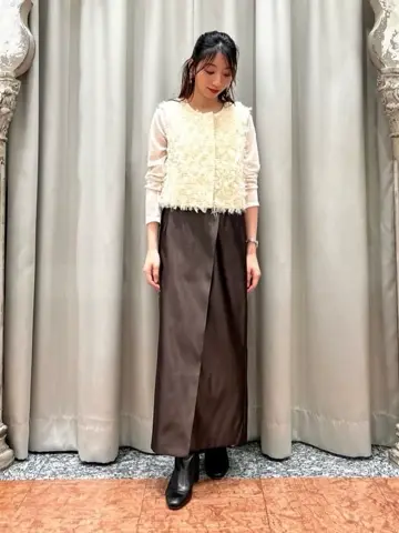 GRACE CONTINENTAL The Banquet eri コーディネート画像