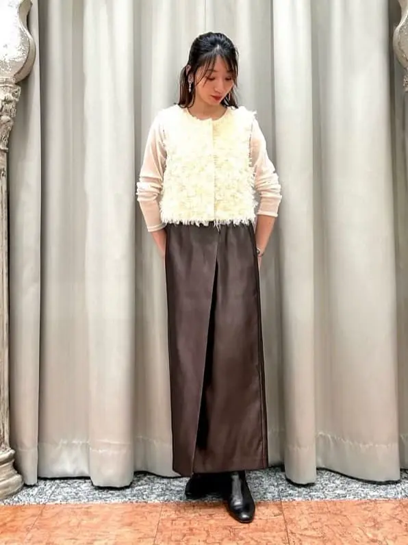 GRACE CONTINENTAL The Banquet eri コーディネート画像