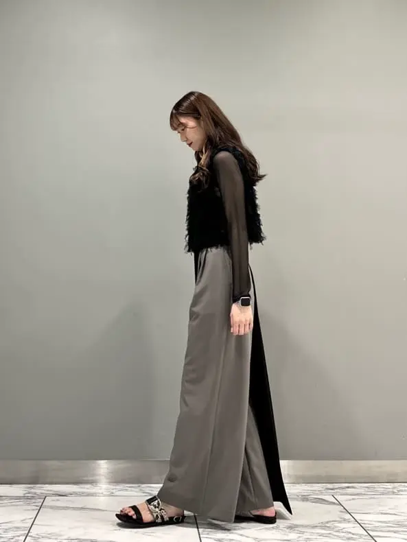 GRACE CONTINENTAL The Banquet 遠藤　みずき コーディネート画像