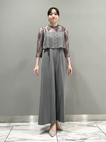 GRACE CONTINENTAL The Banquet 関谷　真琴 コーディネート画像