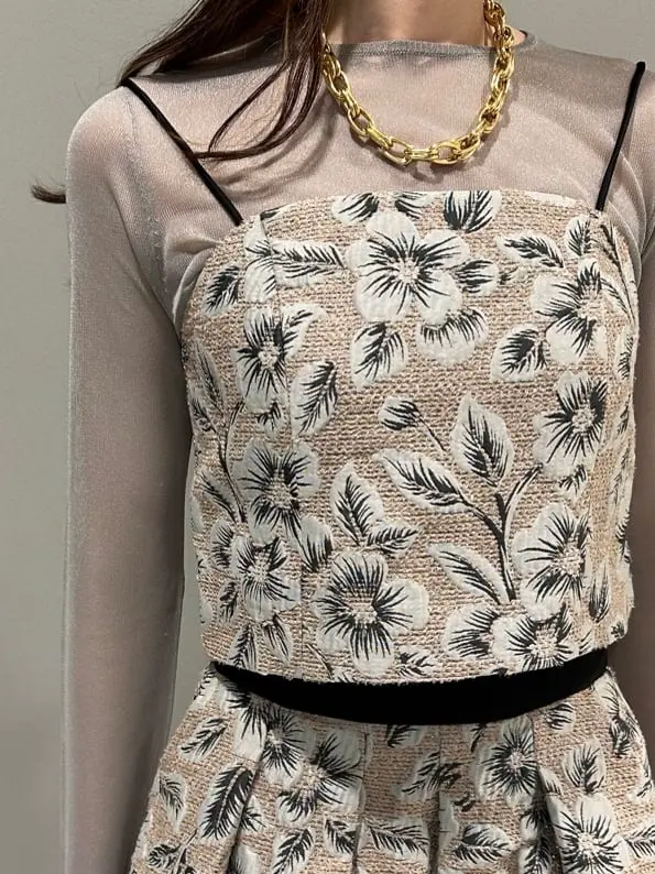 GRACE CONTINENTAL The Banquet 遠藤　みずき コーディネート画像