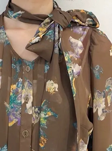 GRACE CONTINENTAL The Banquet yuri コーディネート画像