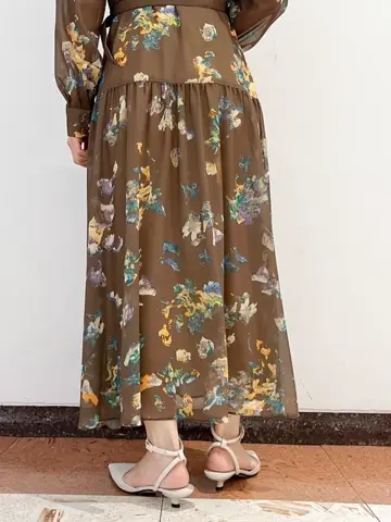 GRACE CONTINENTAL The Banquet yuri コーディネート画像