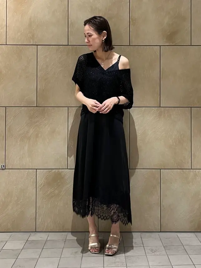 GRACE CONTINENTAL The Banquet 亀田 未希 コーディネート画像