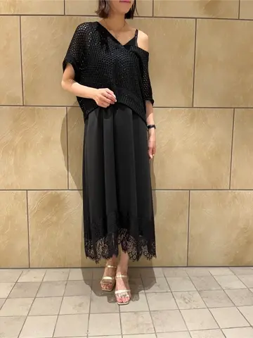 GRACE CONTINENTAL The Banquet 亀田 未希 コーディネート画像