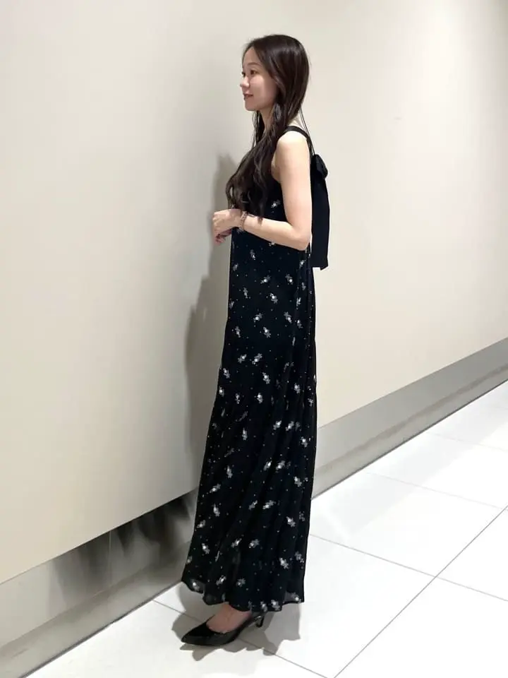 GRACE CONTINENTAL The Banquet Suzuka コーディネート画像