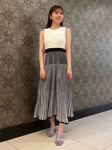 GRACE CONTINENTAL The Banquet 赤坂 梨来 コーディネート画像