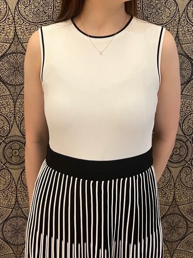 GRACE CONTINENTAL The Banquet 赤坂 梨来 コーディネート画像