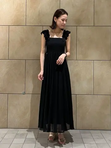 GRACE CONTINENTAL The Banquet 亀田 未希 コーディネート画像