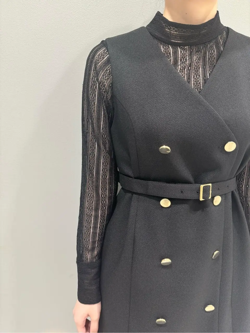 GRACE CONTINENTAL The Banquet 関谷　真琴 コーディネート画像