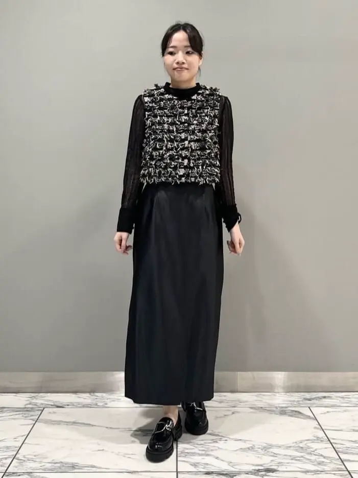  関谷　真琴 コーディネート画像