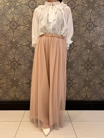 GRACE CONTINENTAL The Banquet 赤坂 梨来 コーディネート画像