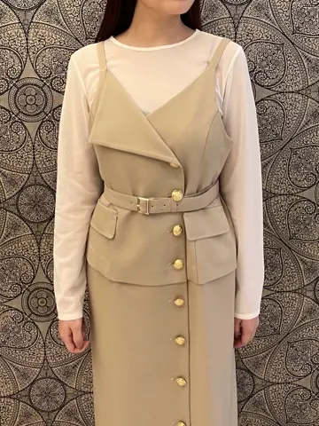 GRACE CONTINENTAL The Banquet 赤坂 梨来 コーディネート画像