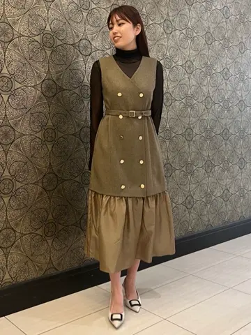 GRACE CONTINENTAL The Banquet 赤坂 梨来 コーディネート画像