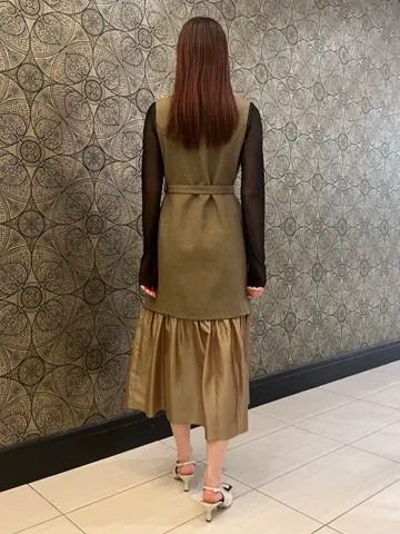 GRACE CONTINENTAL The Banquet 赤坂 梨来 コーディネート画像