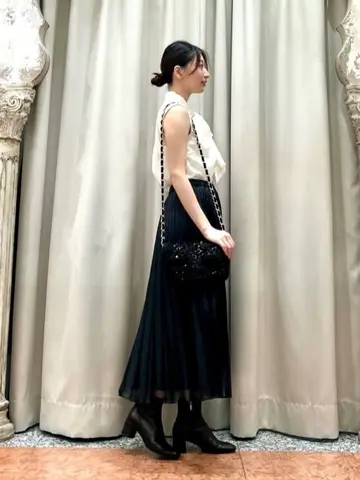 GRACE CONTINENTAL The Banquet eri コーディネート画像