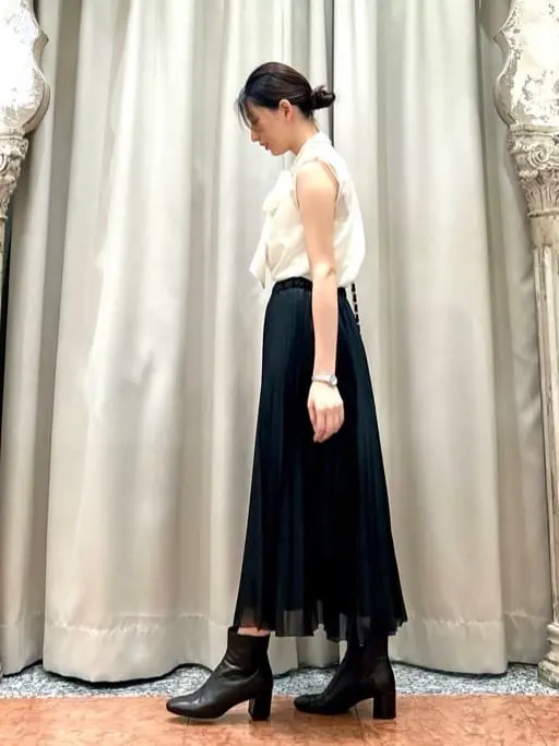 GRACE CONTINENTAL The Banquet eri コーディネート画像