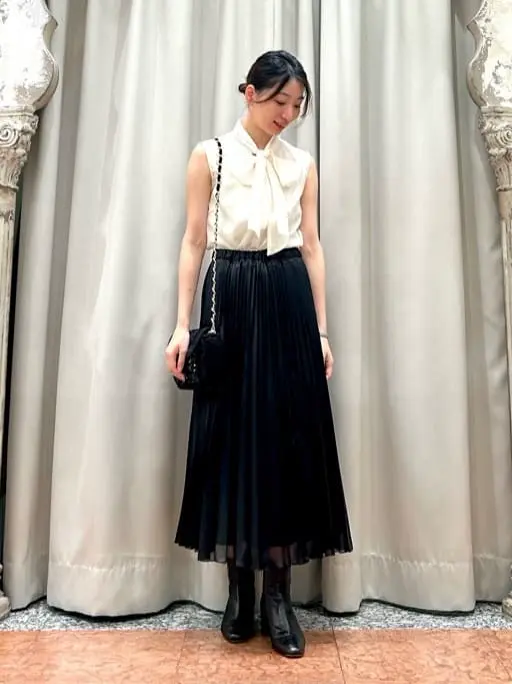 GRACE CONTINENTAL The Banquet eri コーディネート画像