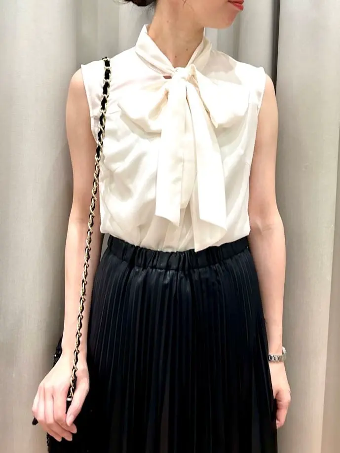 GRACE CONTINENTAL The Banquet eri コーディネート画像