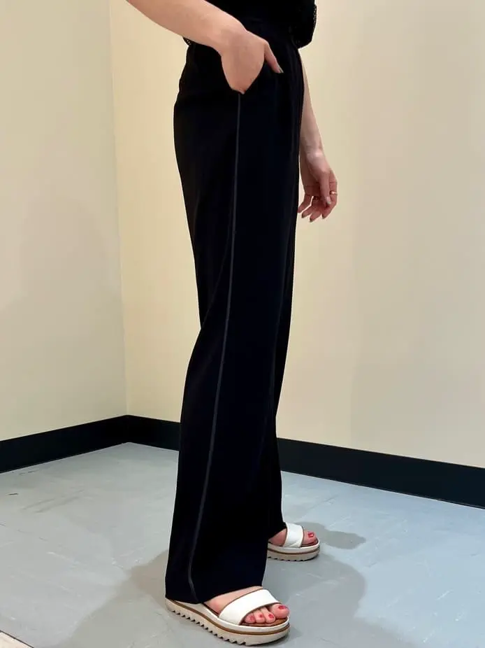 GRACE CONTINENTAL The Banquet 泉　智子 コーディネート画像