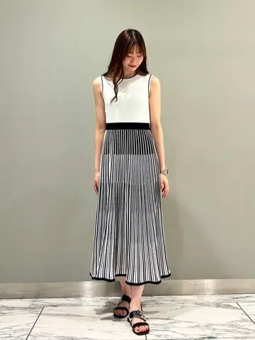 GRACE CONTINENTAL The Banquet 遠藤　みずき コーディネート画像