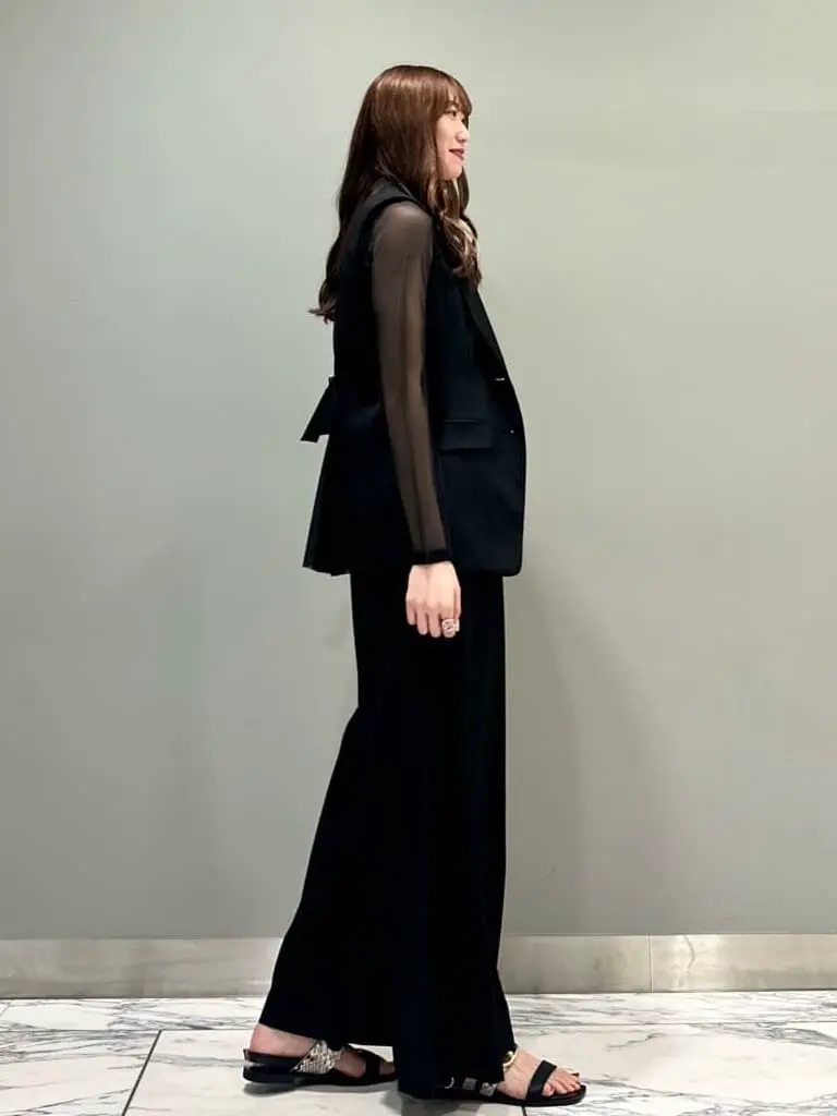 GRACE CONTINENTAL The Banquet 遠藤　みずき コーディネート画像