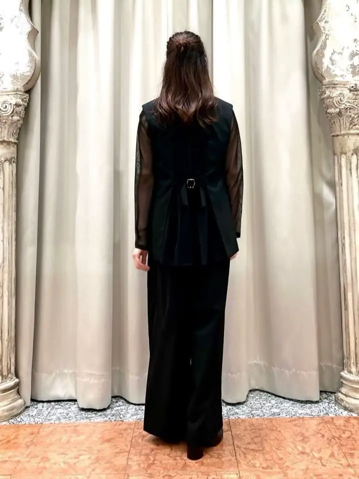 GRACE CONTINENTAL The Banquet eri コーディネート画像