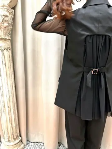 GRACE CONTINENTAL The Banquet eri コーディネート画像