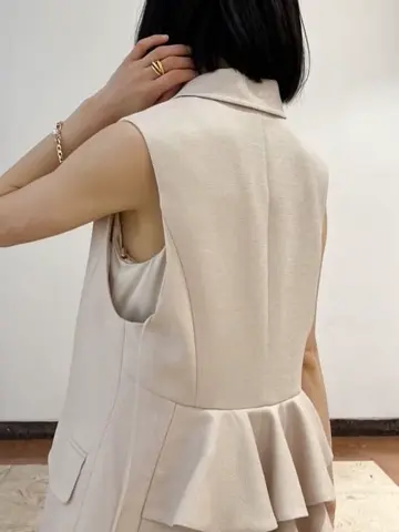 GRACE CONTINENTAL The Banquet yuri コーディネート画像