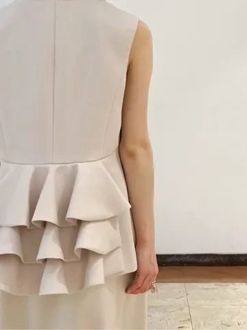 GRACE CONTINENTAL The Banquet yuri コーディネート画像