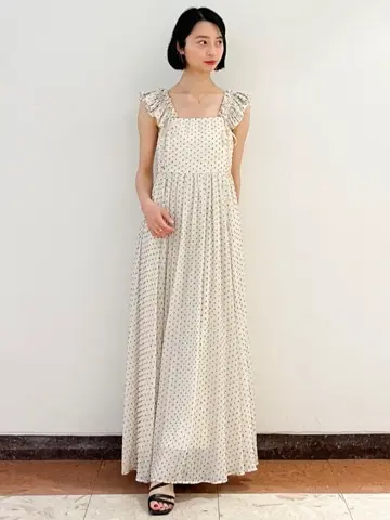 GRACE CONTINENTAL The Banquet yuri コーディネート画像