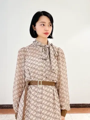 GRACE CONTINENTAL The Banquet yuri コーディネート画像