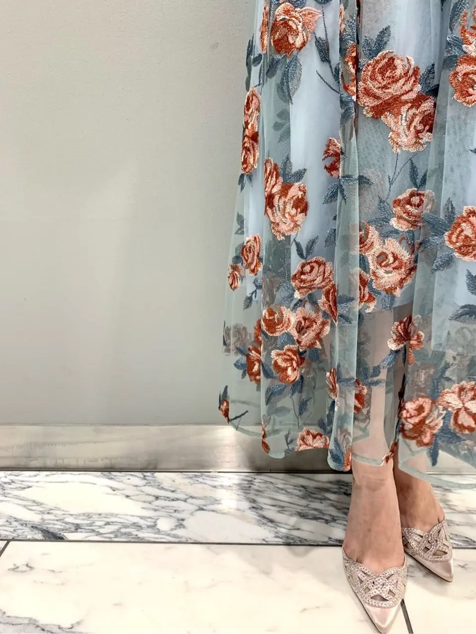 GRACE CONTINENTAL The Banquet eri コーディネート画像