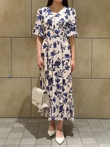 GRACE CONTINENTAL The Banquet 赤坂 梨来 コーディネート画像