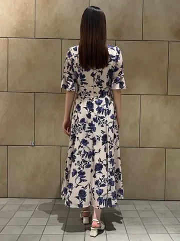 GRACE CONTINENTAL The Banquet 赤坂 梨来 コーディネート画像